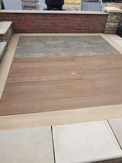 E Reynolds Fencing
