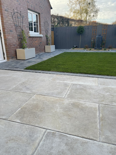 E Reynolds Fencing