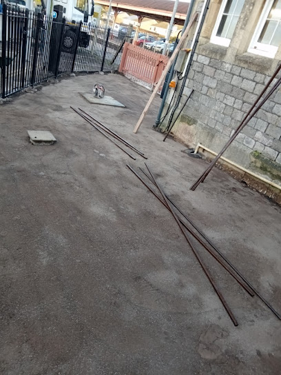 E Reynolds Fencing E Reynolds Fencing
