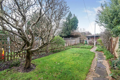 E Reynolds Fencing E Reynolds Fencing