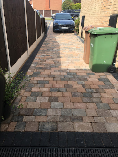 E Reynolds Fencing E Reynolds Fencing