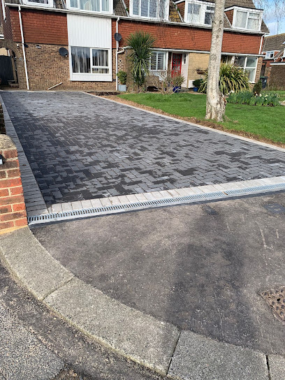 E Reynolds Fencing