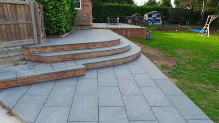 E Reynolds Fencing