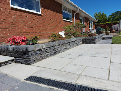 E Reynolds Fencing