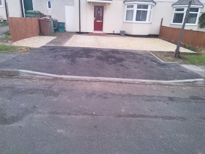 E Reynolds Fencing