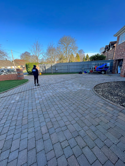 E Reynolds Fencing