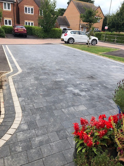 E Reynolds Fencing