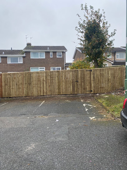 E Reynolds Fencing E Reynolds Fencing