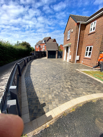 E Reynolds Fencing E Reynolds Fencing