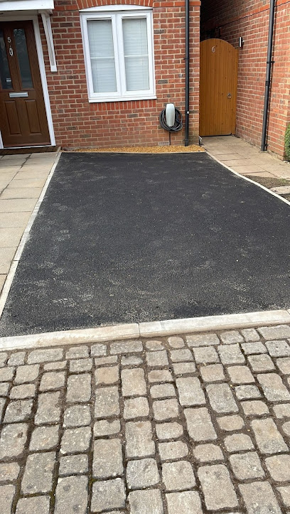 E Reynolds Fencing