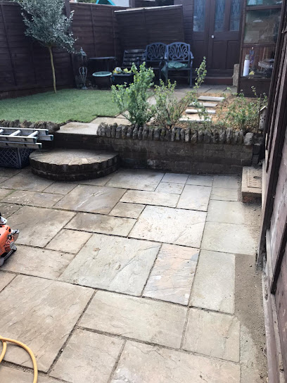 E Reynolds Fencing E Reynolds Fencing