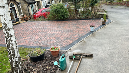 E Reynolds Fencing