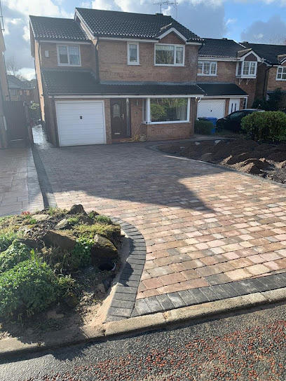 E Reynolds Fencing