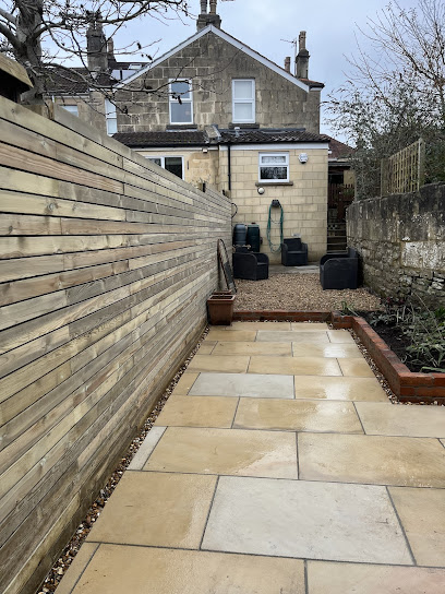 E Reynolds Fencing