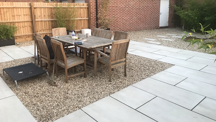 E Reynolds Fencing