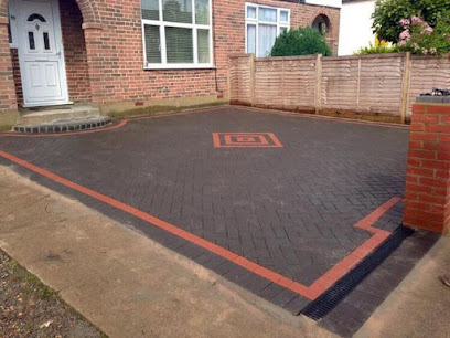 E Reynolds Fencing
