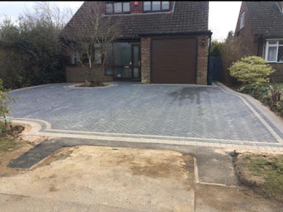 E Reynolds Fencing