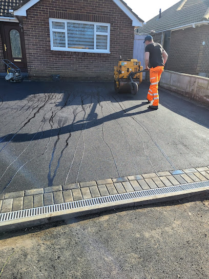 E Reynolds Fencing