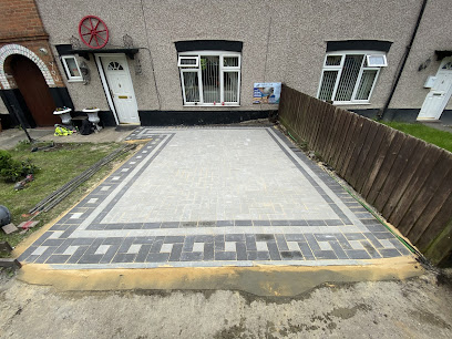 E Reynolds Fencing