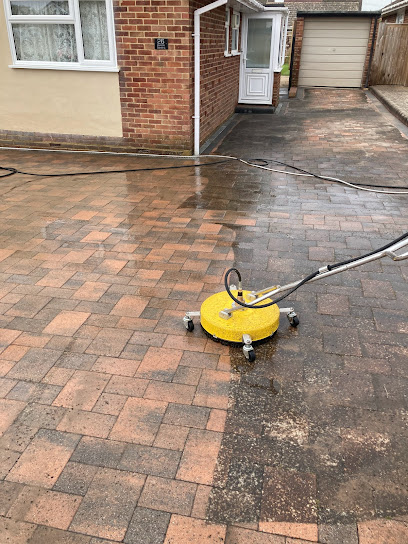 E Reynolds Fencing