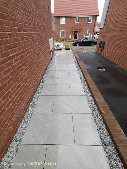 E Reynolds Fencing E Reynolds Fencing