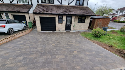 E Reynolds Fencing
