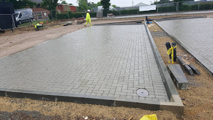 E Reynolds Fencing
