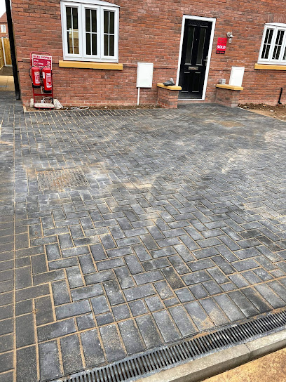 E Reynolds Fencing