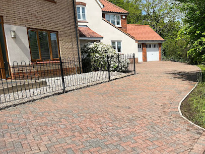 E Reynolds Fencing