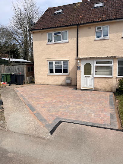 E Reynolds Fencing