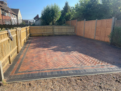 E Reynolds Fencing E Reynolds Fencing