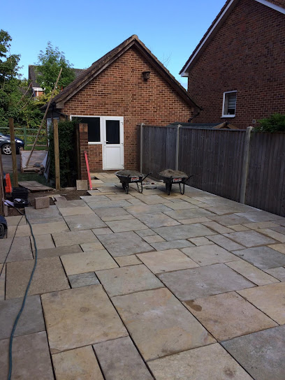 E Reynolds Fencing