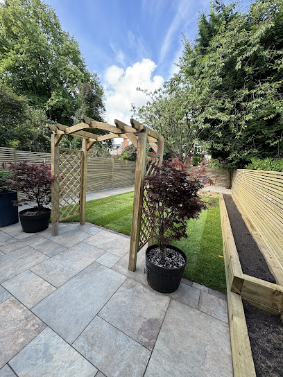 E Reynolds Fencing E Reynolds Fencing
