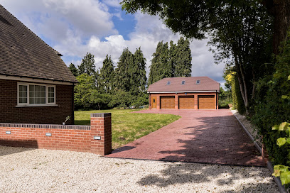 E Reynolds Fencing