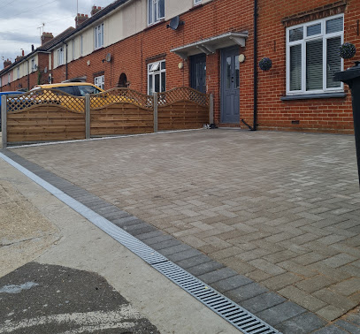 E Reynolds Fencing E Reynolds Fencing